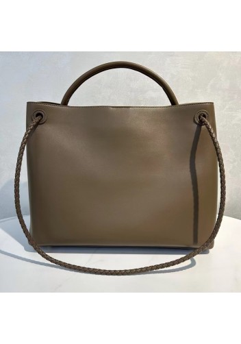 Allegria Large Smooth Leather Shoulder Bag Brown