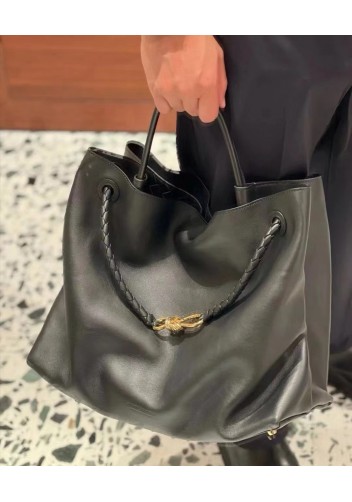 Allegria Large Smooth Leather Shoulder Bag Camel