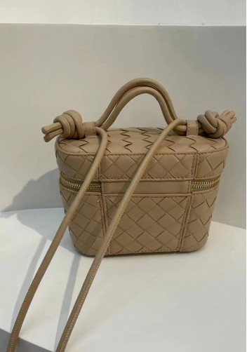 Mia Woven Leather Beauty Case Beige
