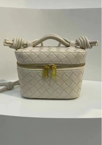 Mia Woven Leather Beauty Case Cream