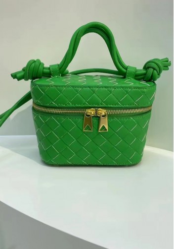 Mia Woven Leather Beauty Case Green