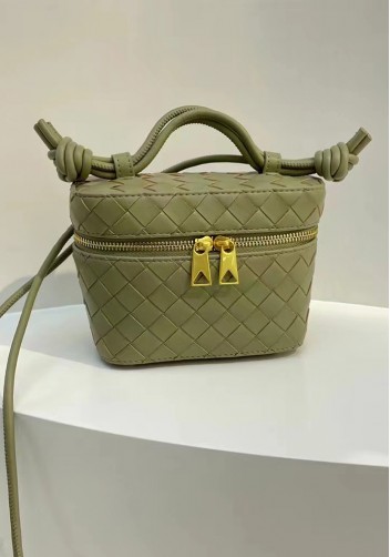 Mia Woven Leather Beauty Case Stone Green
