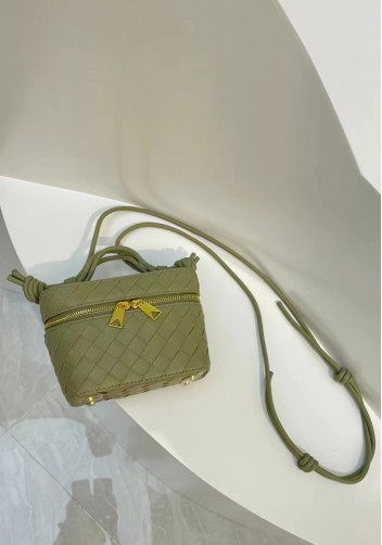 Mia Woven Leather Beauty Case Stone Green